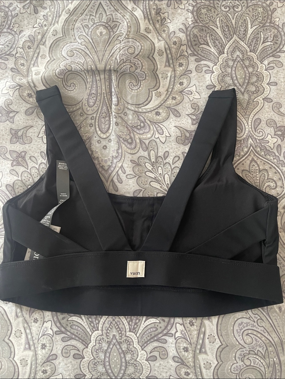 Vuori Black Scoop Sports Bralette